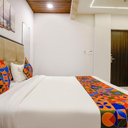 Fabhotel Swaraj Shirgaon  Exterior foto